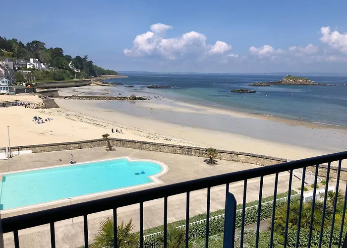 Très bel appartement vue mer avec piscine